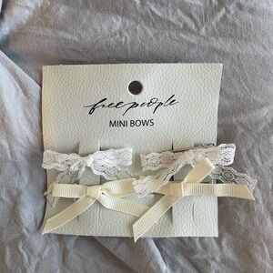 NWT Free People Mini Bows